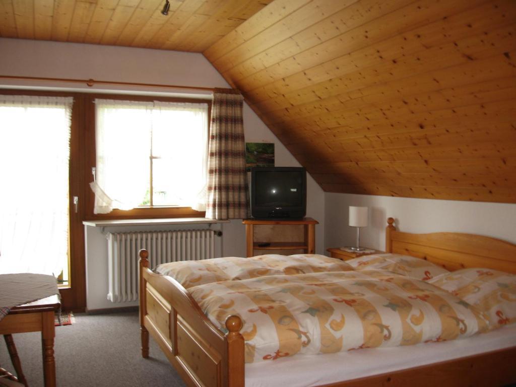 Gaestehaus Faller Ξενοδοχείο Feldberg  Δωμάτιο φωτογραφία