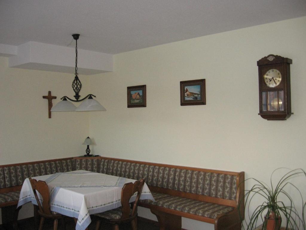 Gaestehaus Faller Ξενοδοχείο Feldberg  Δωμάτιο φωτογραφία